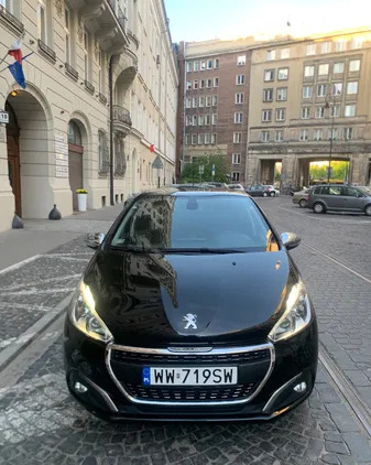 samochody osobowe Peugeot 208 cena 36900 przebieg: 96000, rok produkcji 2018 z Warszawa